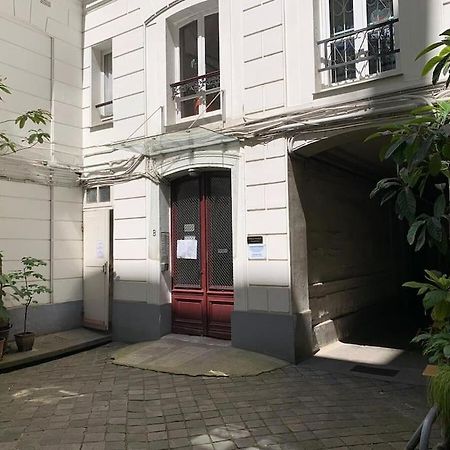 Appartement Haussmanannien Cosy - Republique Párizs Kültér fotó