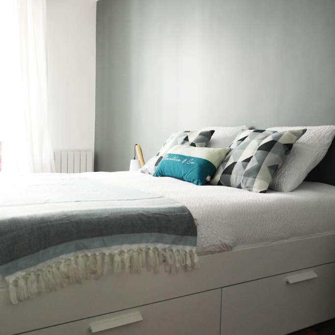 Appartement Haussmanannien Cosy - Republique Párizs Kültér fotó